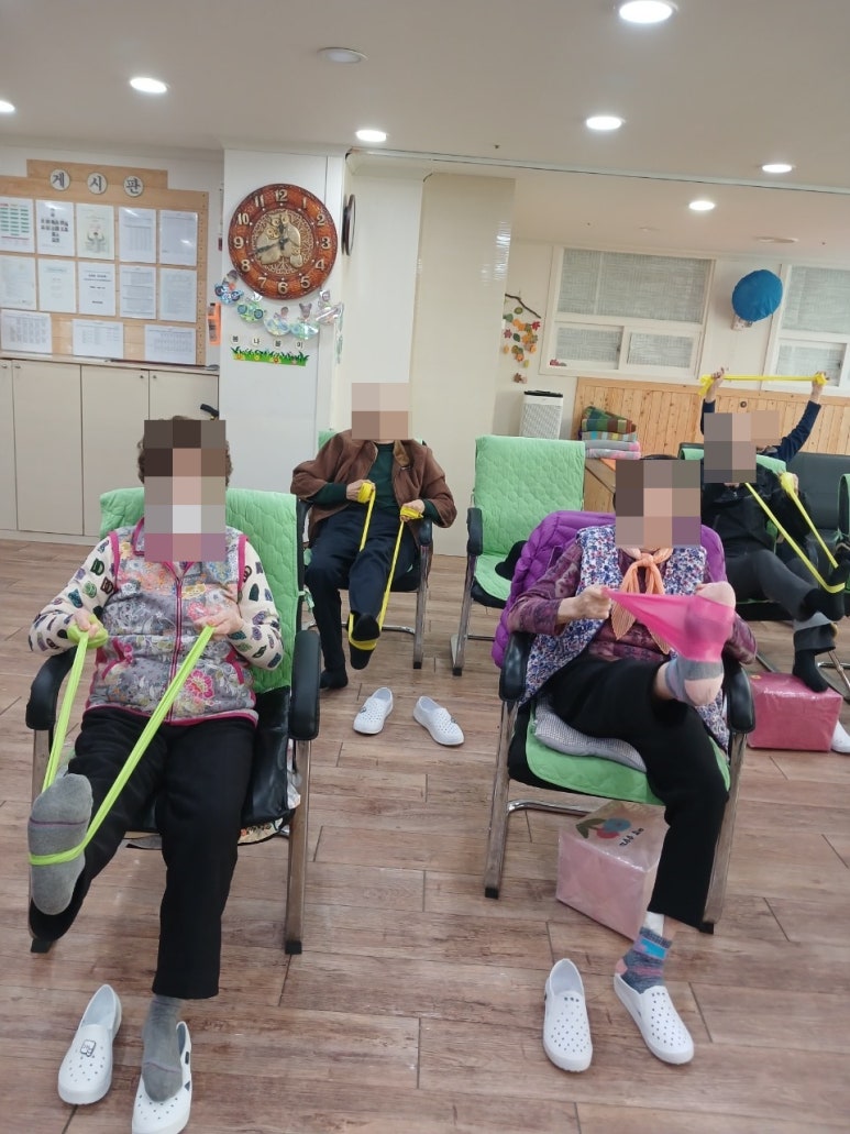 d_j39Ud018svc110oquutougzo_z6p7p.jpg